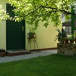 Csecsi Ueduelo Case de vacanță *